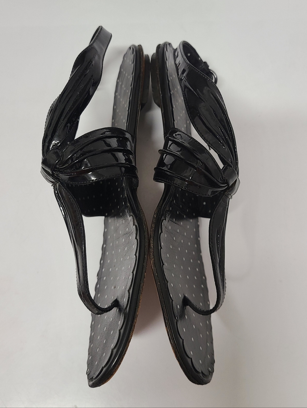 Moschino Vintage Black Patent Leather Wide T-strap Sandals Sz 7½-8 - Picture 7 of 7